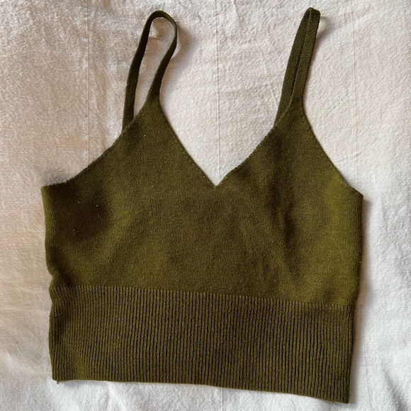 GREEN KNIT CROP TOP- size small - Picture 1 of 5